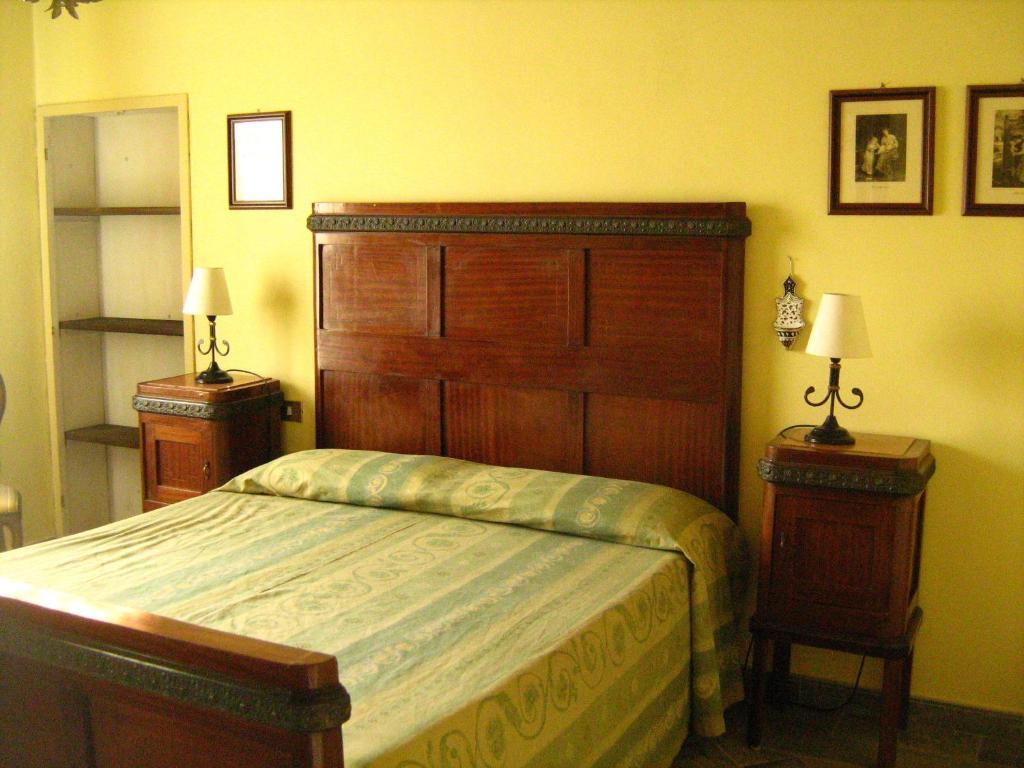 Aparthotel La Francigena *